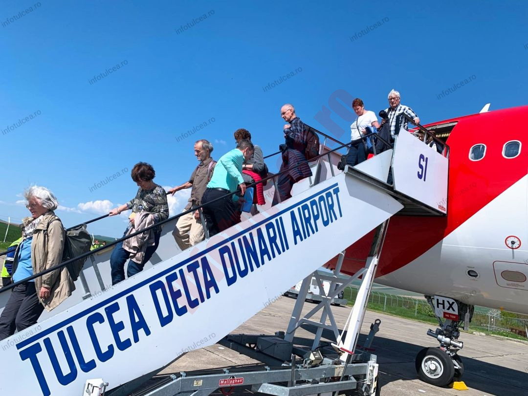 TULCEA: Aeroportul Delta Dunării a operat prima cursă cu turiști din acest sezon