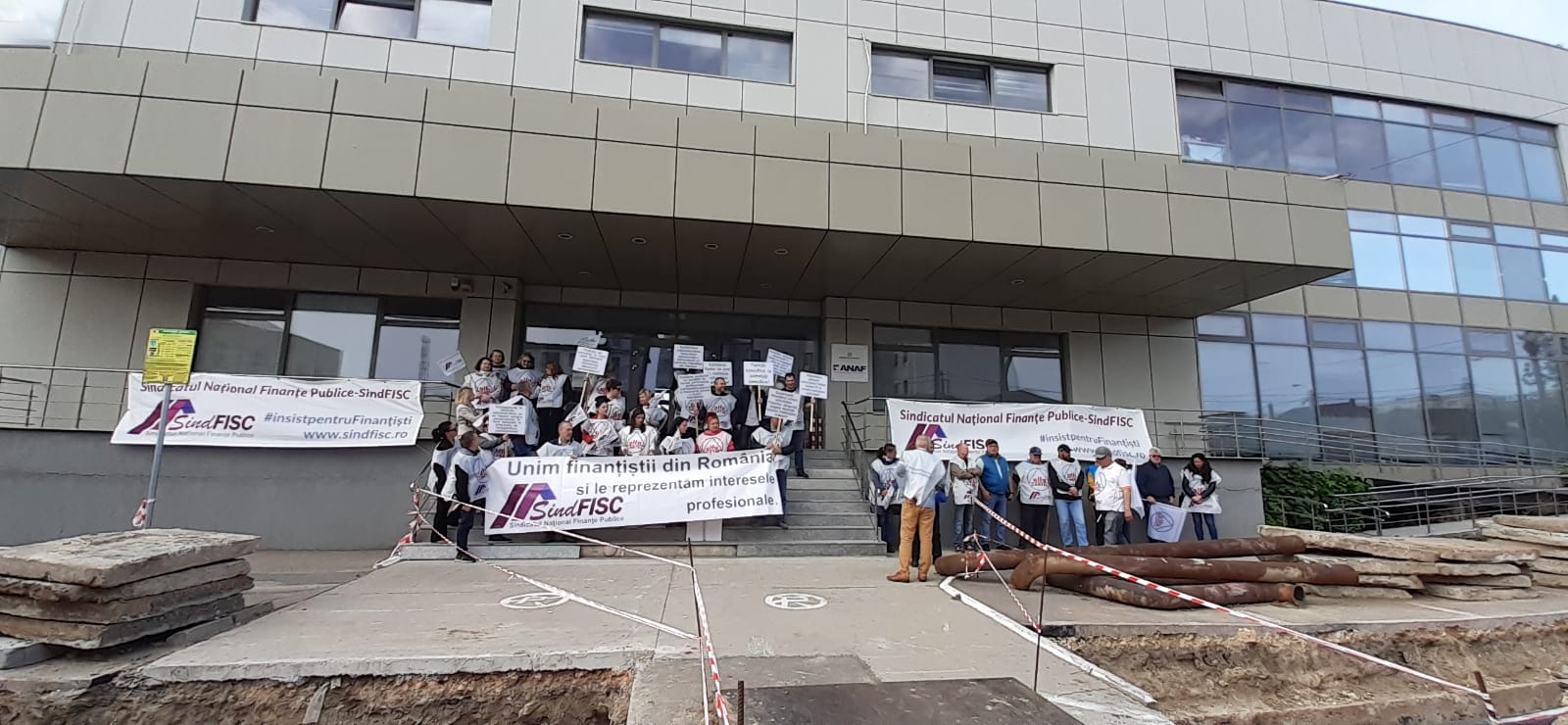 Sindicaliştii din Finanţe sunt nemulţumiţi de finanţarea defectuoasă a activităţii profesionale, sănătăţii şi securităţii la locul de muncă