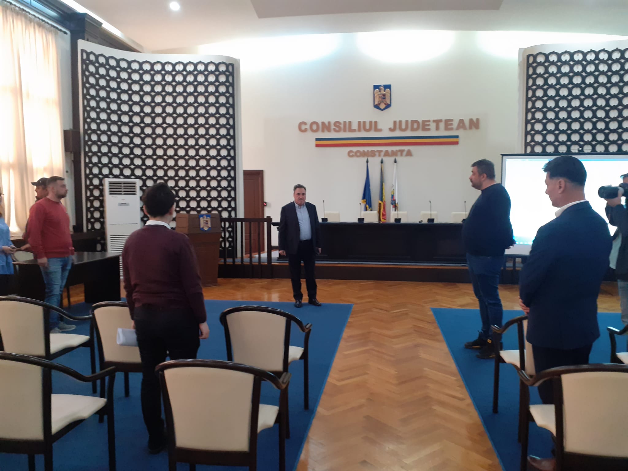 CONSTANŢA: Dezbatere publică pentru delegarea gestiunii serviciului public de transport judeţean