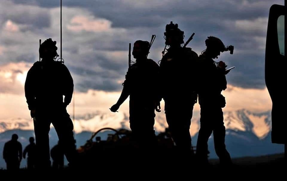Peste 500 de militari români participă, începând de astăzi, la exerciţiul „Junction Strike“