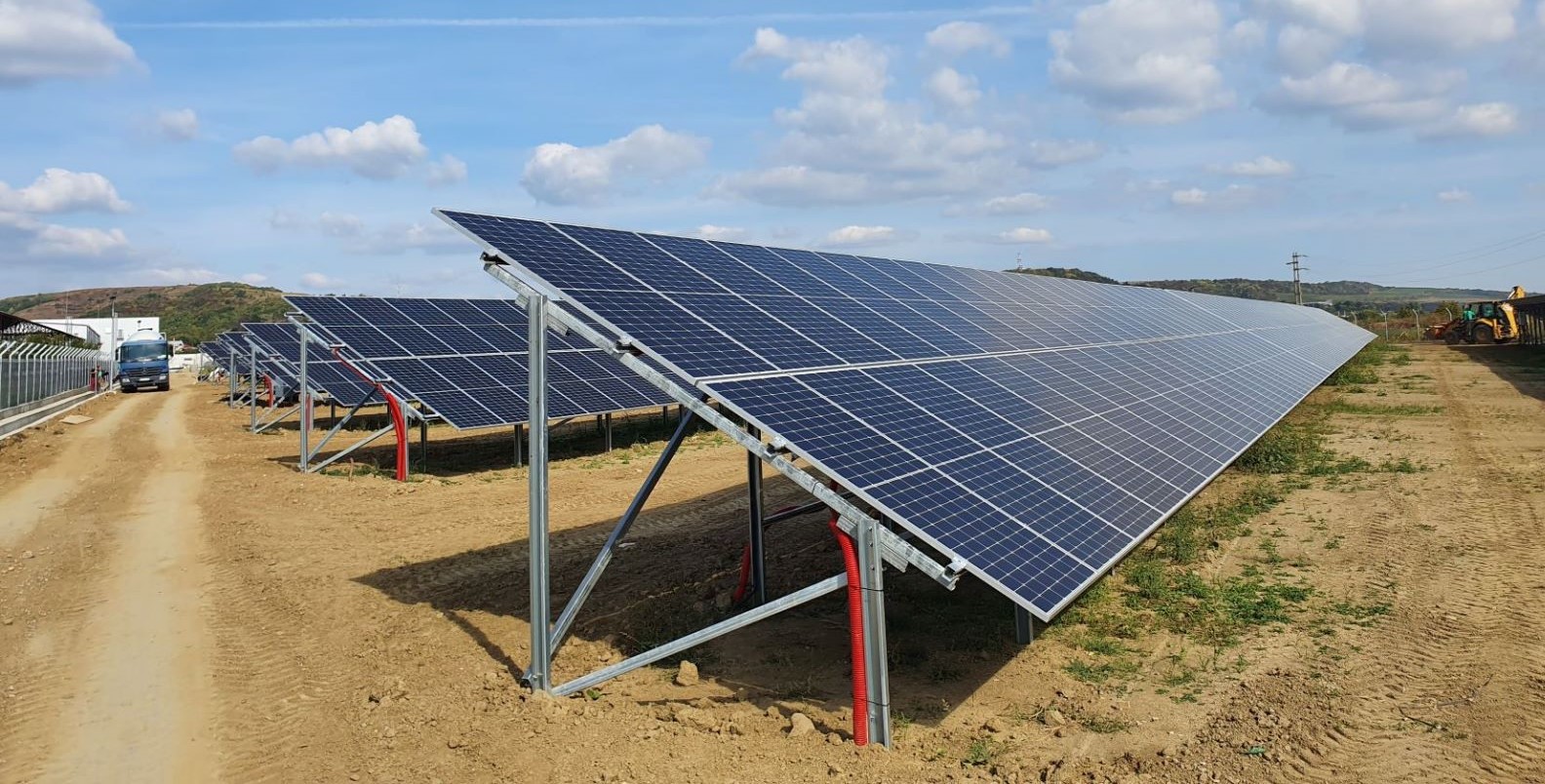 Agricultura inteligentă | Ce este conceptul agrivoltaic şi care sunt principalele sale avantaje