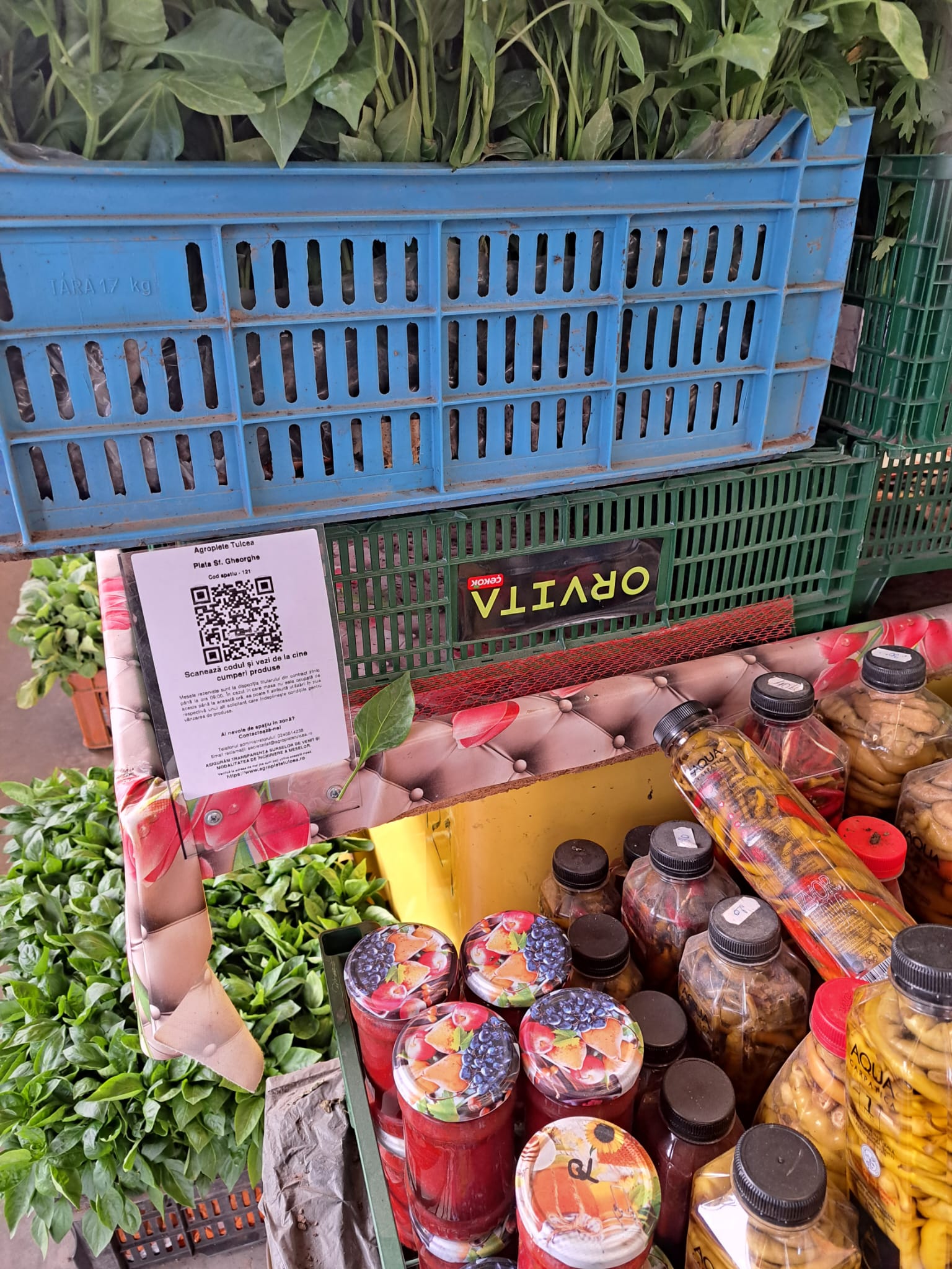 Pieţele din Tulcea se digitalizează. Cumpărătorii vor scana un cod QR şi vor şti de unde provin legumele şi fructele de pe tarabe