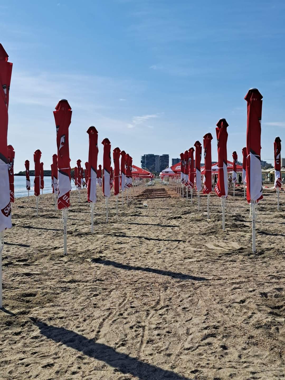ANAR: Ghid privind închirierea sectoarelor de plajă de pe litoral