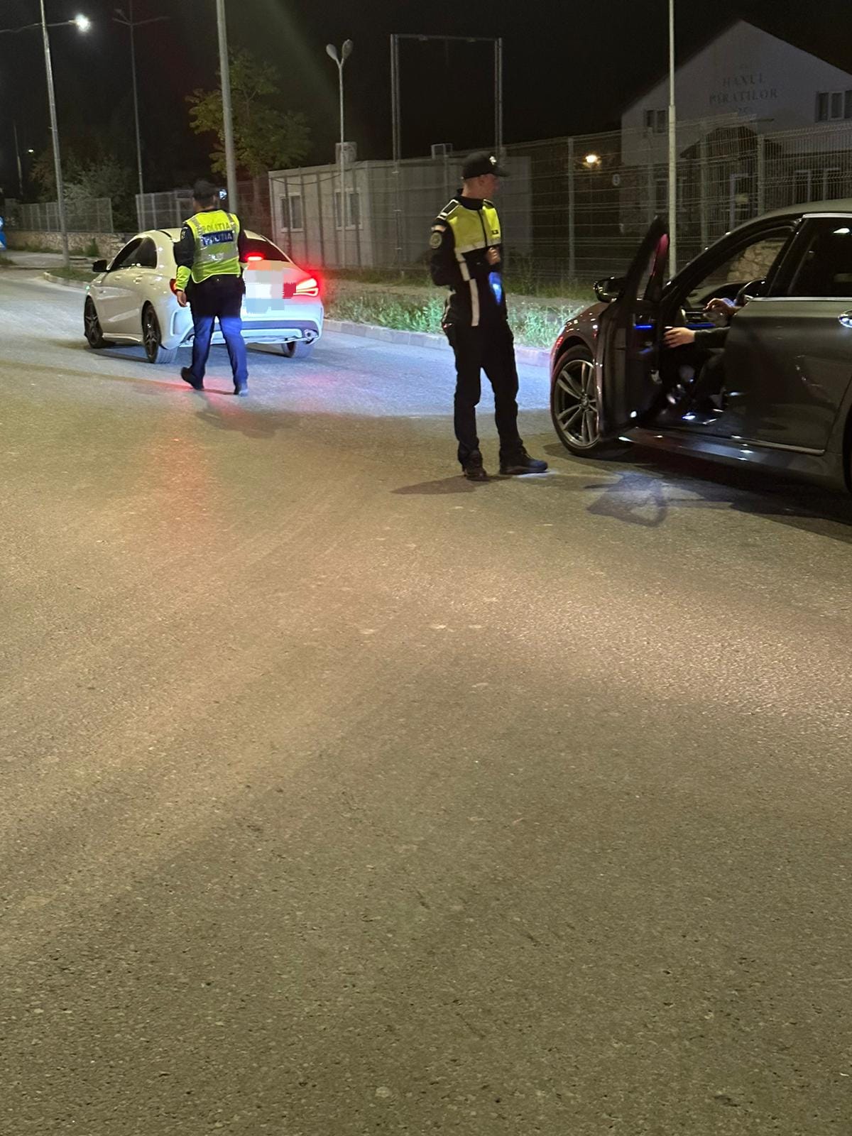 Județul CONSTANȚA: Urmărire în trafic. Minor la volanul unui automobil