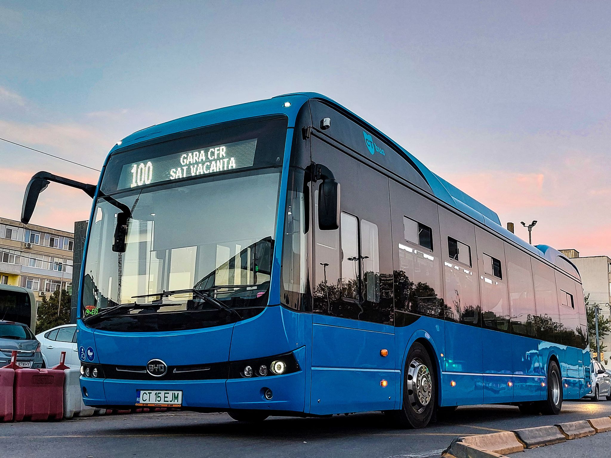 CONSTANŢA: Autobuzele liniilor 100M și 100C, pe sensul spre Cap de linie ,,Gara CFR”, nu opresc în stația ,,Dacia”