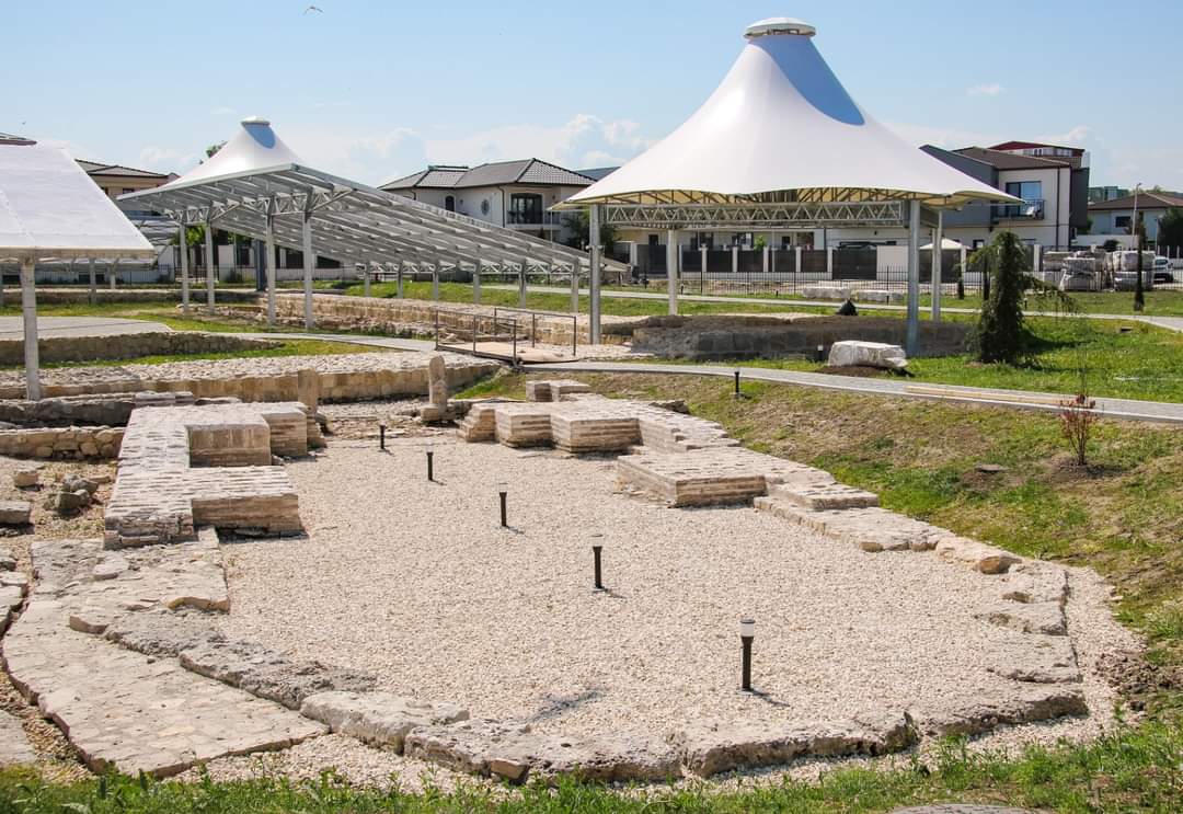 OVIDIU/FOTO: Castrul Roman și bazilica sunt introduse în circuitul turistic