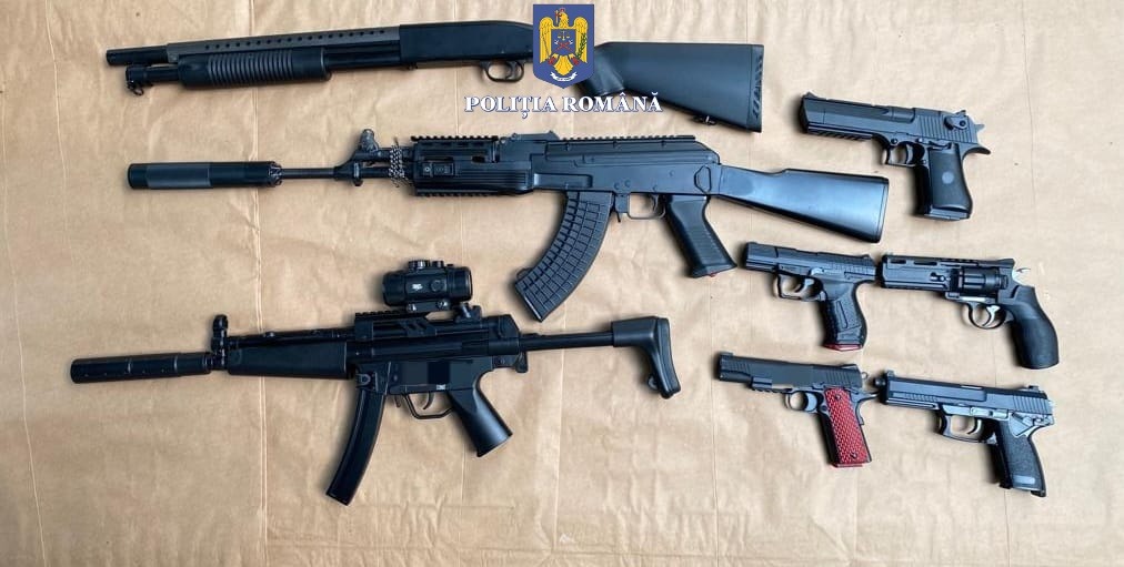 Percheziţii în Constanța, Medgidia, Ovidiu, Cumpăna și Lumina! Poliţiştii au ridicat mai multe arme