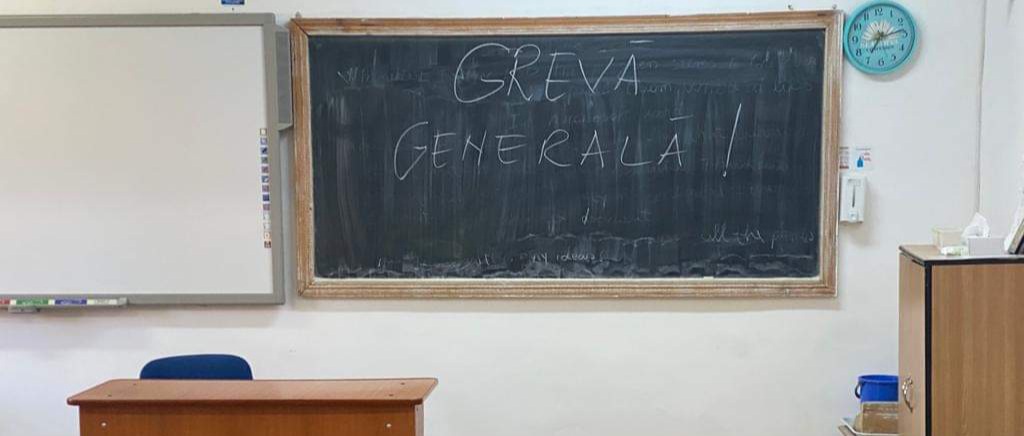 Se amână sau nu examenele naționale?
