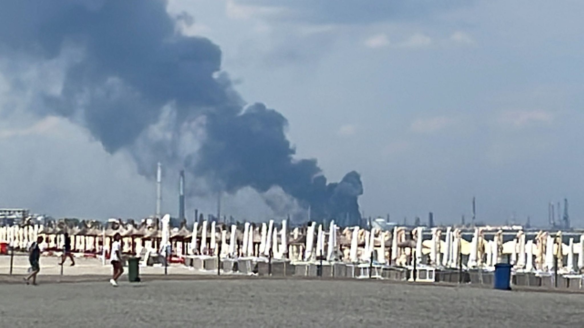 UPDATE | Incendiu la Rafinăria Petromidia Năvodari! Nu au fost înregistrate victime FOTO/VIDEO/AUDIO