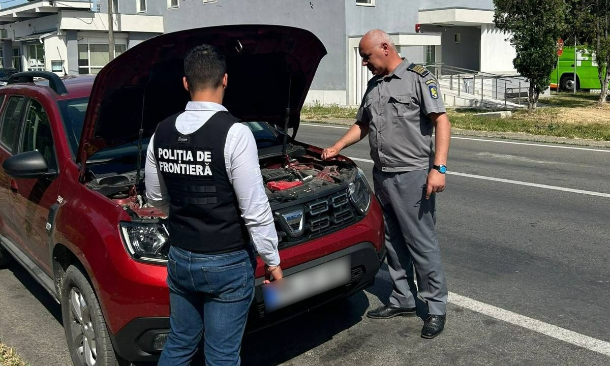 Mașini căutate în Germania, găsite de polițiștii de frontieră la NEGRU VODĂ și VAMA VECHE