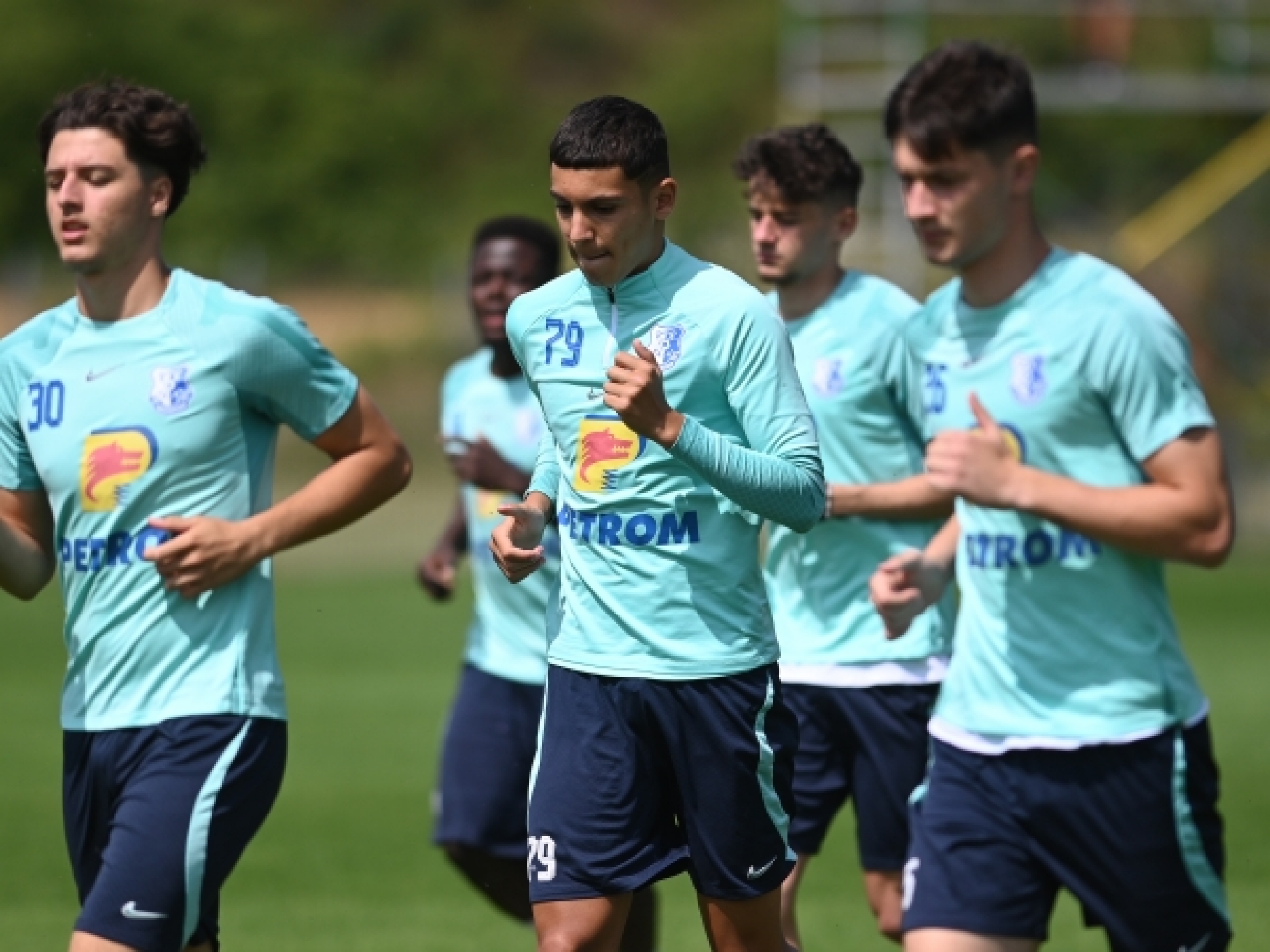 Fotbaliștii de la Farul se întorc astăzi după cantonamentul din Polonia