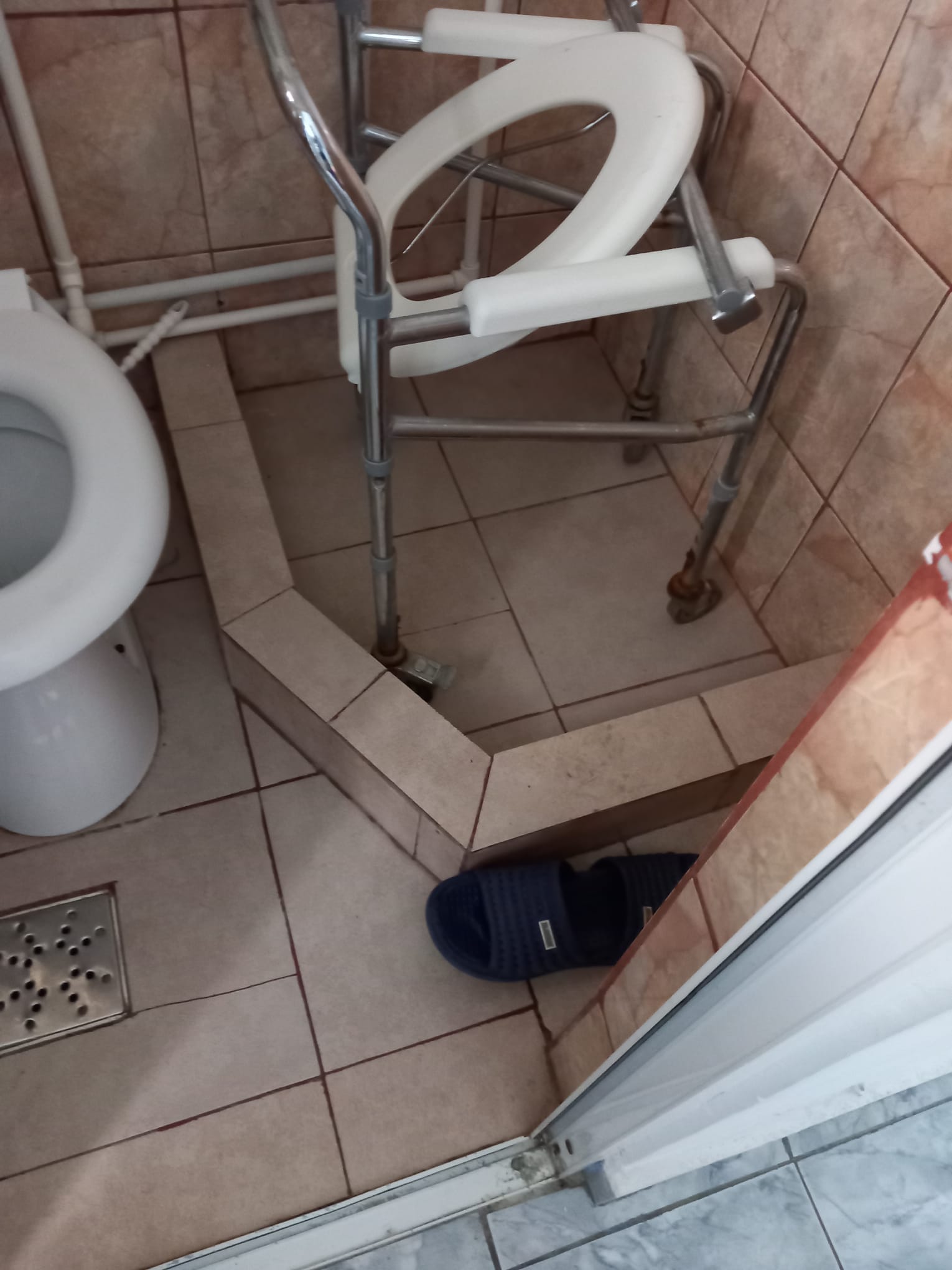 FOTO/Județul Constanța: Controale la azilele de bătrâni. Șase dinte ele au fost închise temporar