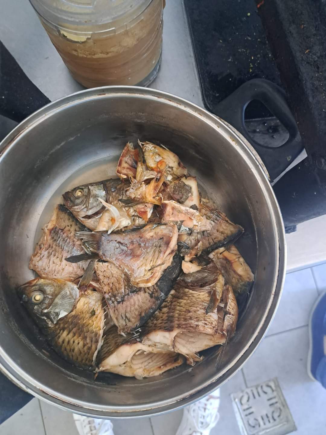 FOTO: Cinci localuri de pe litoral au fost închise de inspectorii sanitari-veterinari. Amenzi de peste jumătate de milion de lei