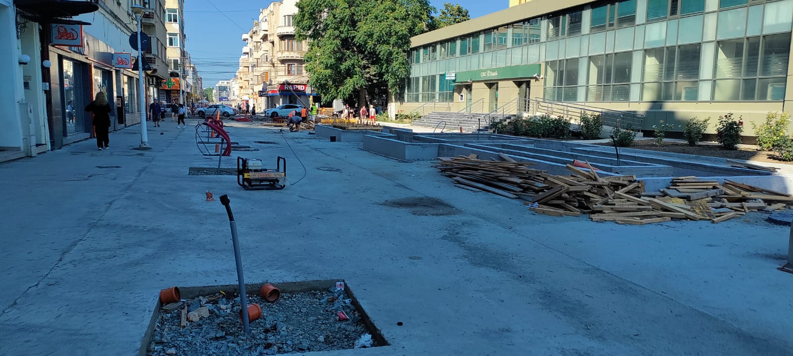 CONSTANŢA: În ce stadiu sunt lucrările de pe strada Ştefan cel Mare şi în ce zonă accesul auto va fi interzis