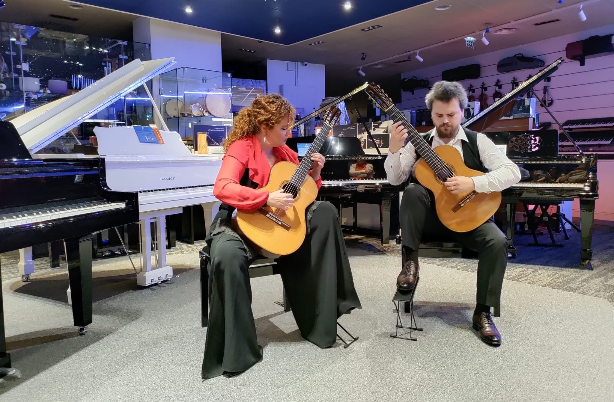 Duo Kitharsis – recital de chitară clasică la ”Sărbătoarea muzicii” de la Alba Iulia