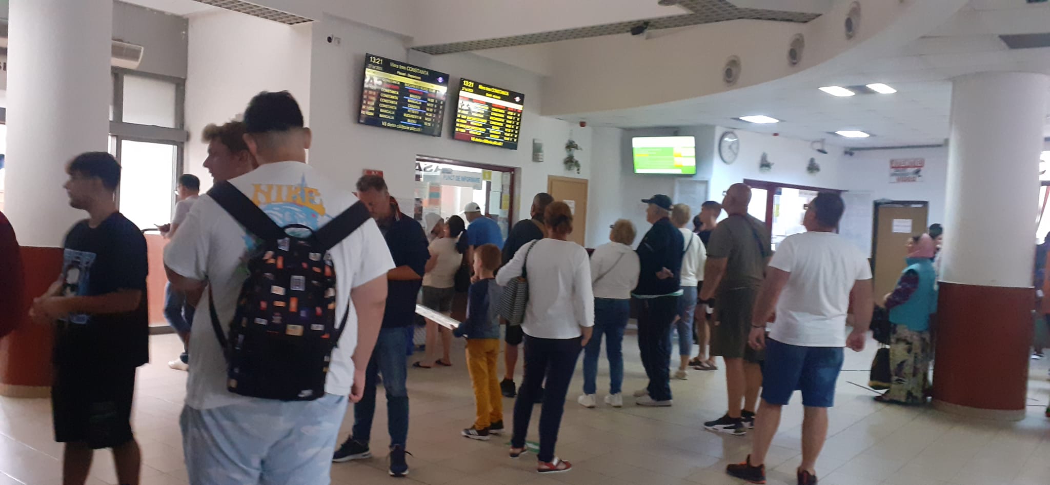 CONSTANTA: Trenul Satu Mare – Mangalia a sosit la destinație cu peste 400 de minute întârziere