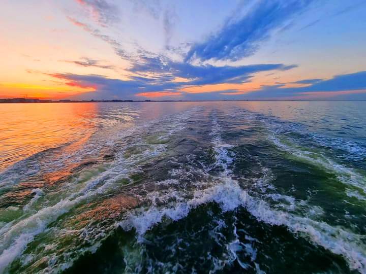 Caniculă în Dobrogea. Pe litoral, 29 de grade în aer și 24 în apă