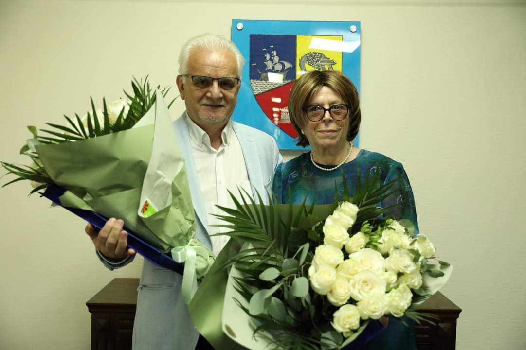 Maria Magiru și Lică Gherghilescu au devenit ”cetățeni de onoare ai județului Constanța”. Mesaje emoționante au transmis tuturor constănțenilor fostul director al Muzeului de Artă Populară și maestrul-păpușar