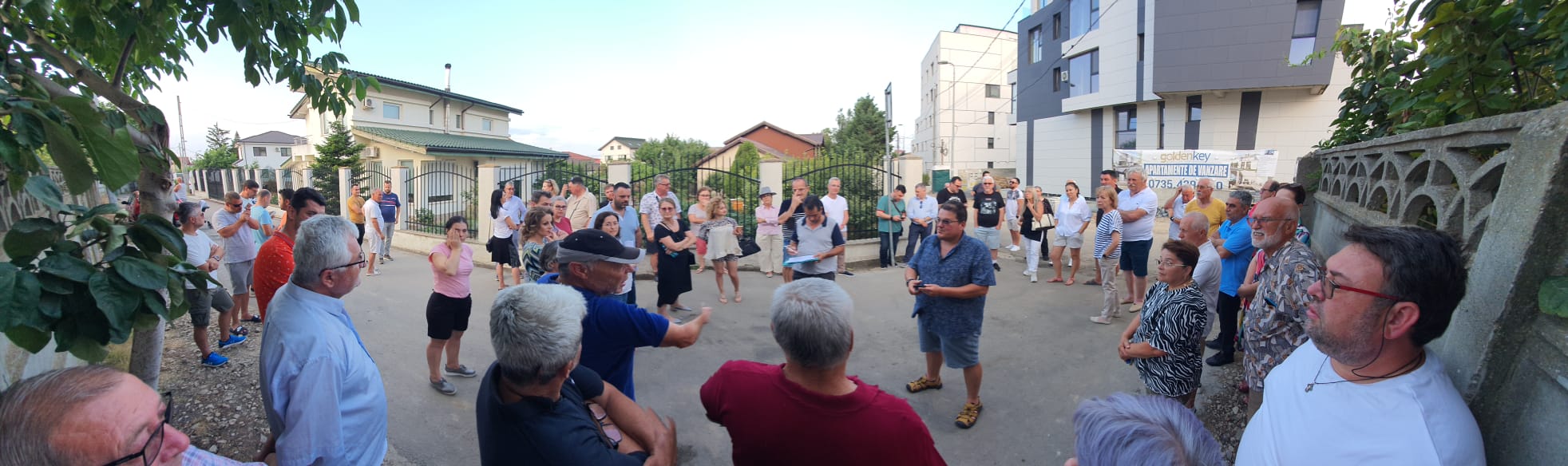 ”FĂRĂ BLOCURI ÎNTRE CASE” cer 400 de locuitori ai cartierului Palazu Mare