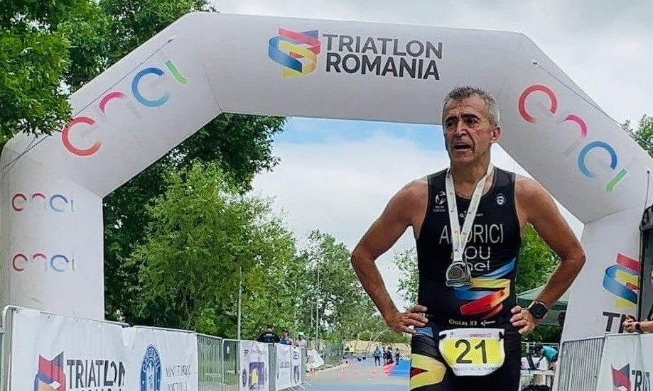 TULCEA: Jandarmul Sorin Andrici a devenit campion național la triatlon, proba olimpică