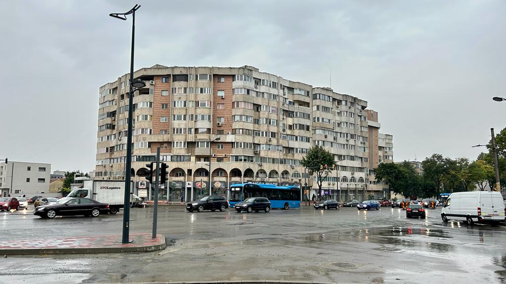 CONSTANȚA: Atenție, șoferi! Semaforul de la ”Trocadero” nu va funcționa