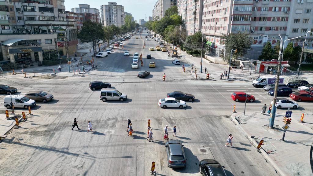 Atenție, șoferi! Semaforizarea va fi întreruptă în intersecția de la Casa de Cultură