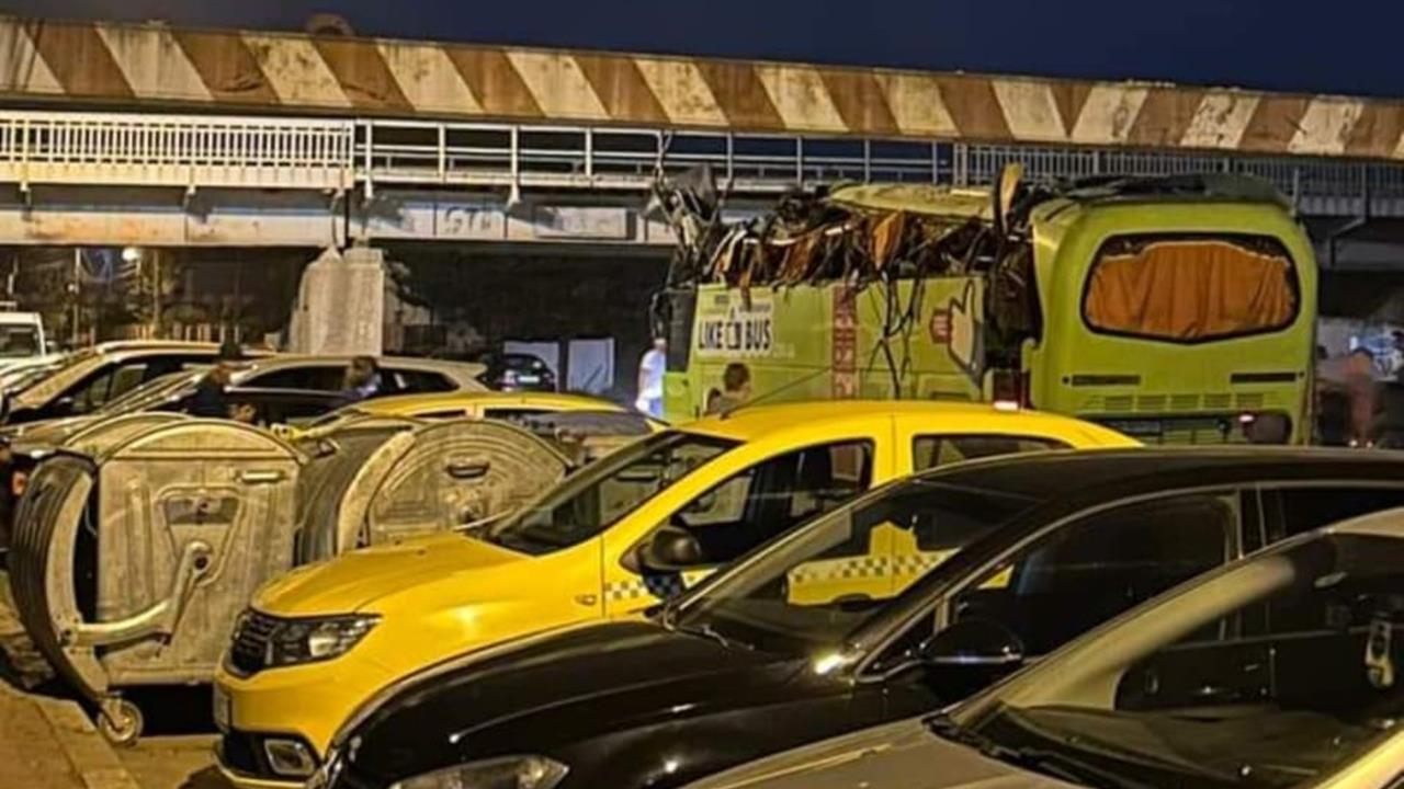 Șoferul care a lovit limitatorul de înălțime din Năvodari s-a ales cu dosar penal