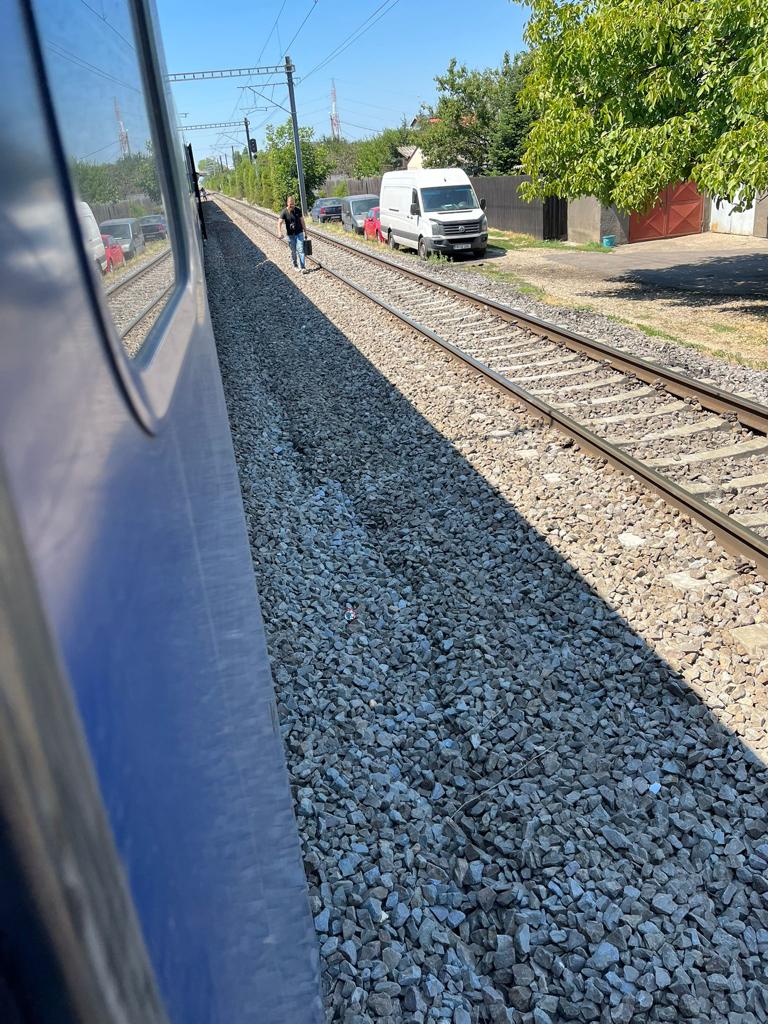 FOTO: Bărbat accidentat mortal de trenul București Nord – Constanța