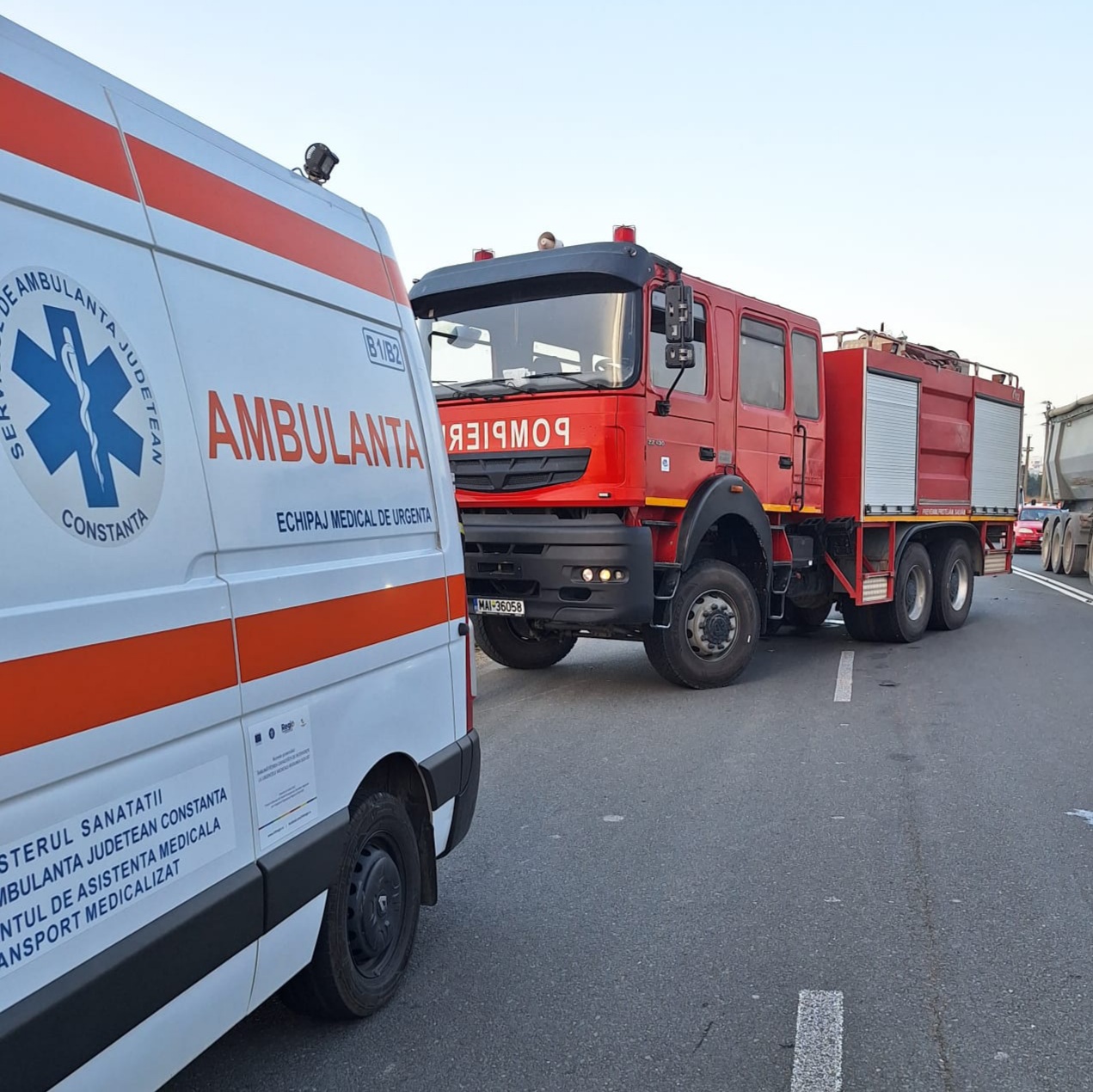 CONSTANȚA: Mii de solicitări la Ambulanță și sute de misiuni ale pompierilor militari, în minivacanță