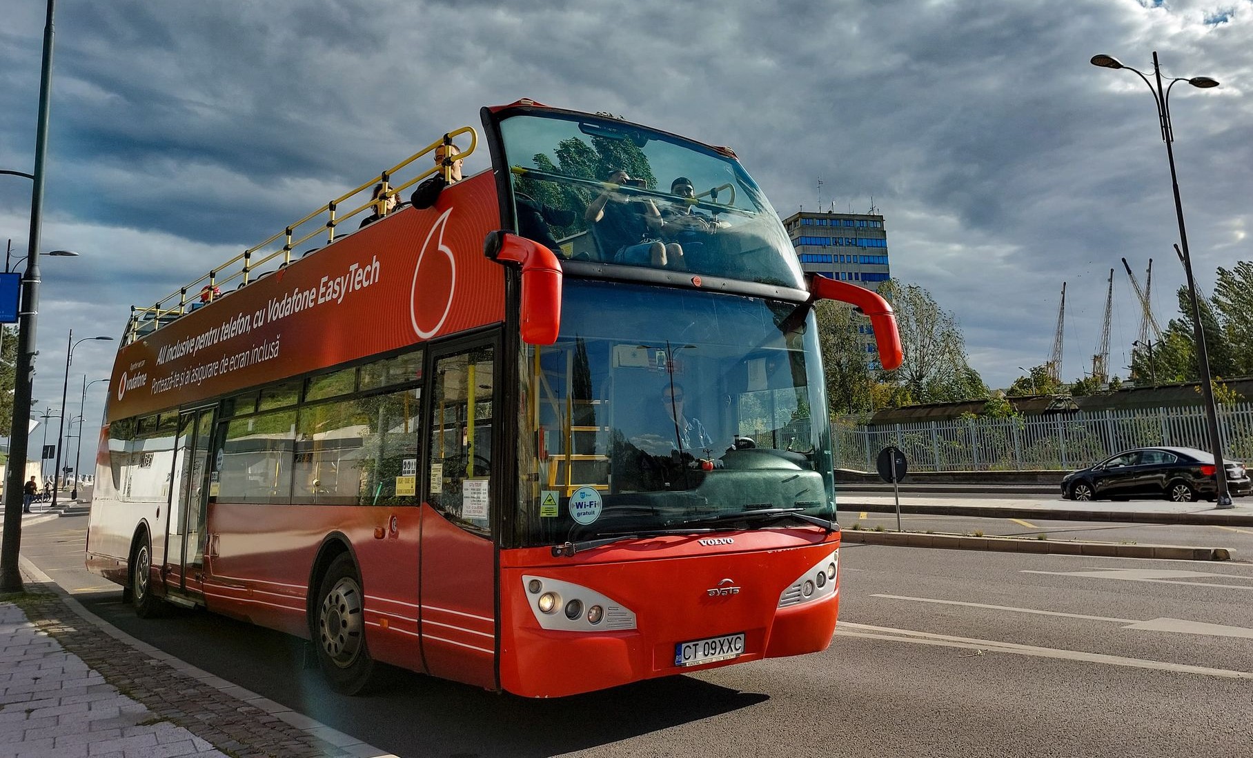 Autobuzele estivale City Tour circulă deviat