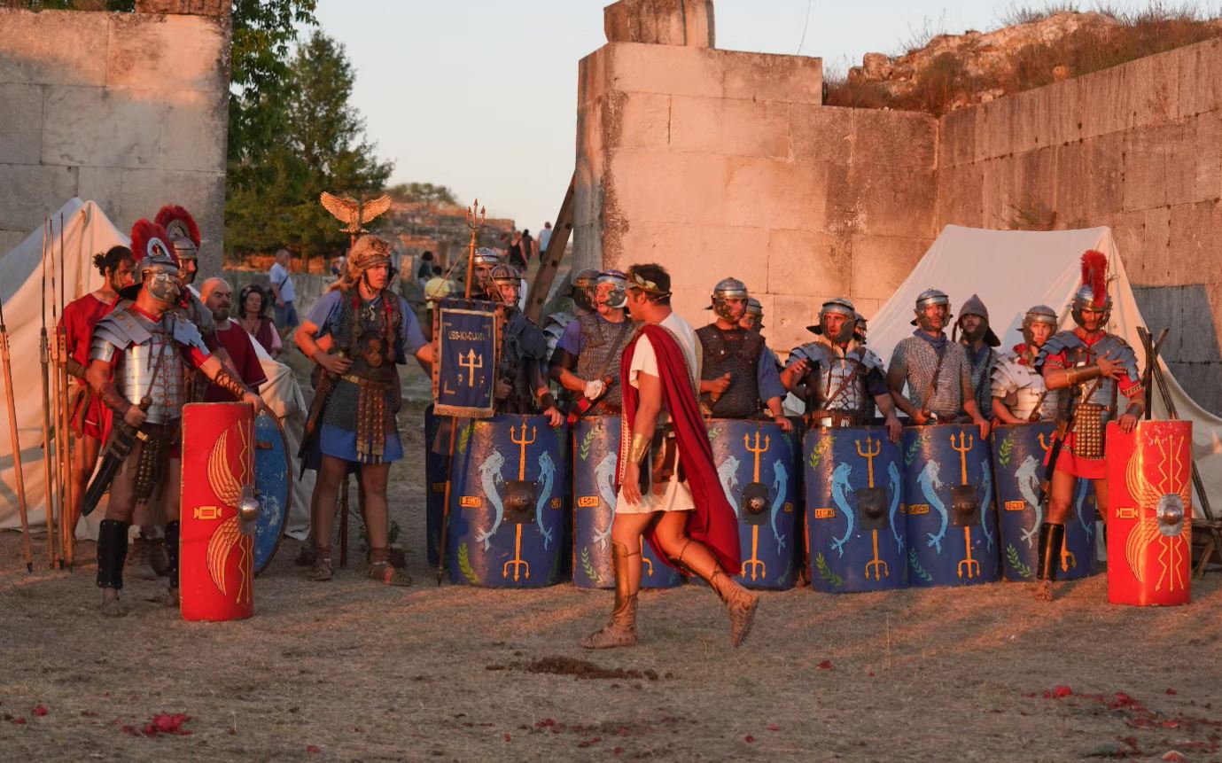 Spectacolul de reconstituire istorică „La Marginea Imperiului”, continuă, sâmbătă, la Cetatea Capidava