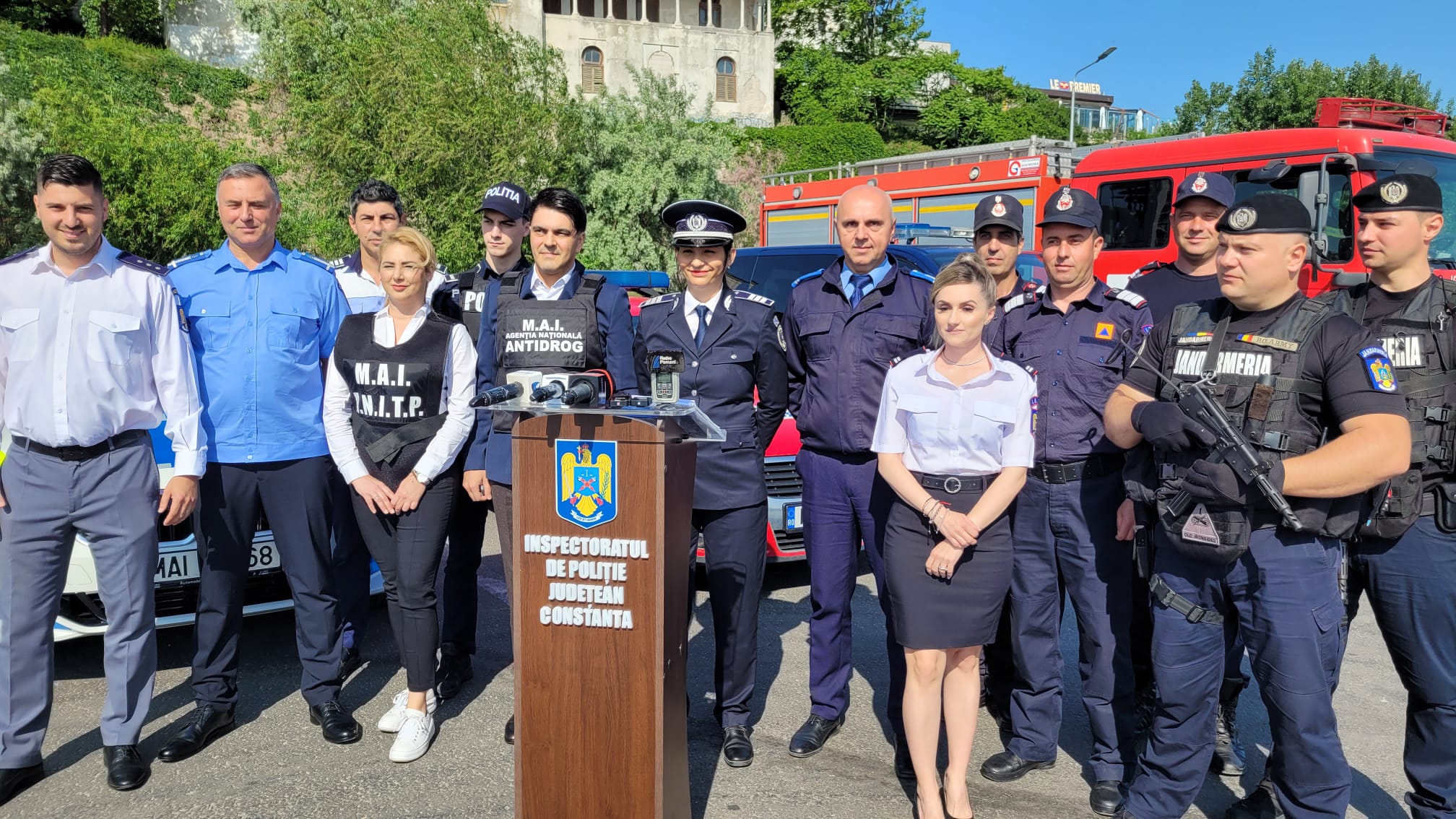 CONSTANȚA: Peste 1.000 de lucrători ai Ministerului Afacerilor Interne, la datorie pe litoral, în minivacanță