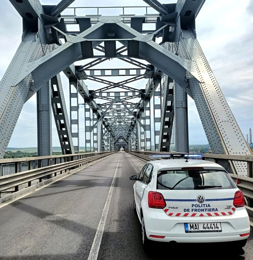 ”Podul Prieteniei” Giurgiu-Ruse se închide, noaptea, pentru reparaţii. Vor fi restricții în perioada 28 – 31 august