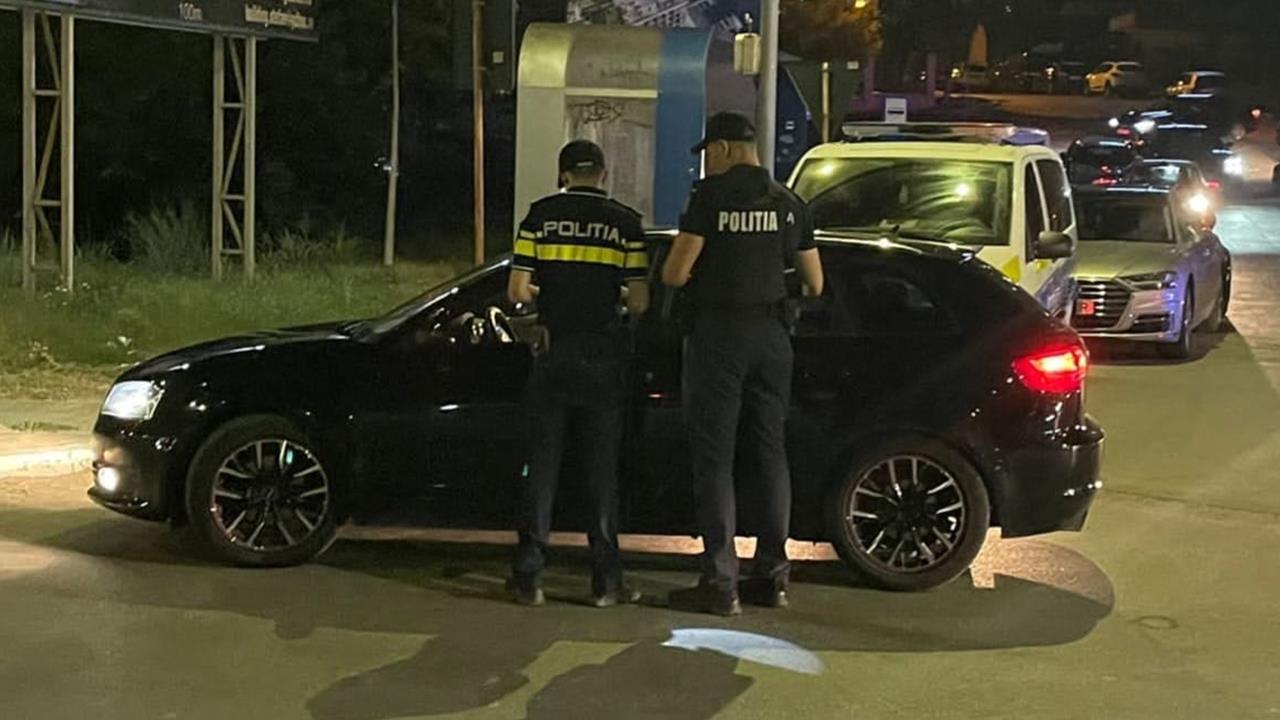 CONSTANȚA: Acțiunea „Blocada” continuă. Bărbat beat și fără permis prins la volan de polițiști