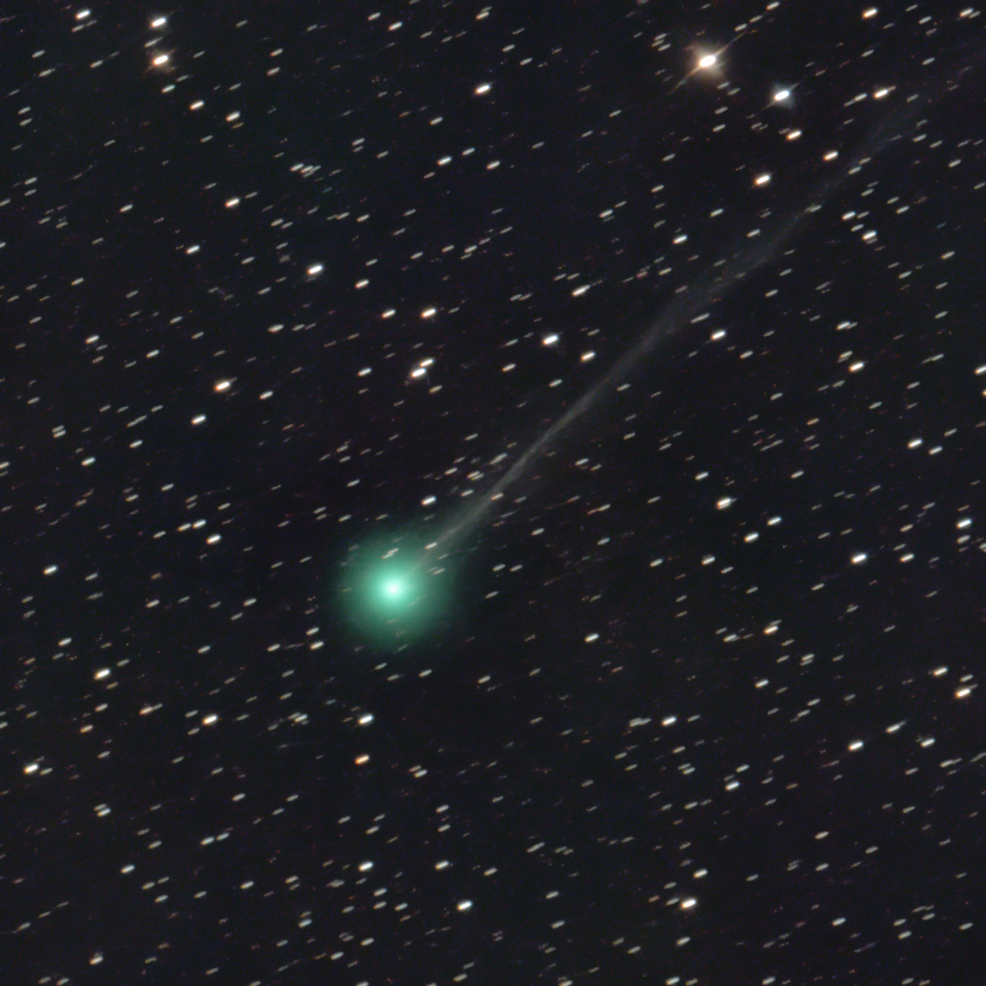Eveniment astronomic – o cometă va putea fi observată cu ochiul liber