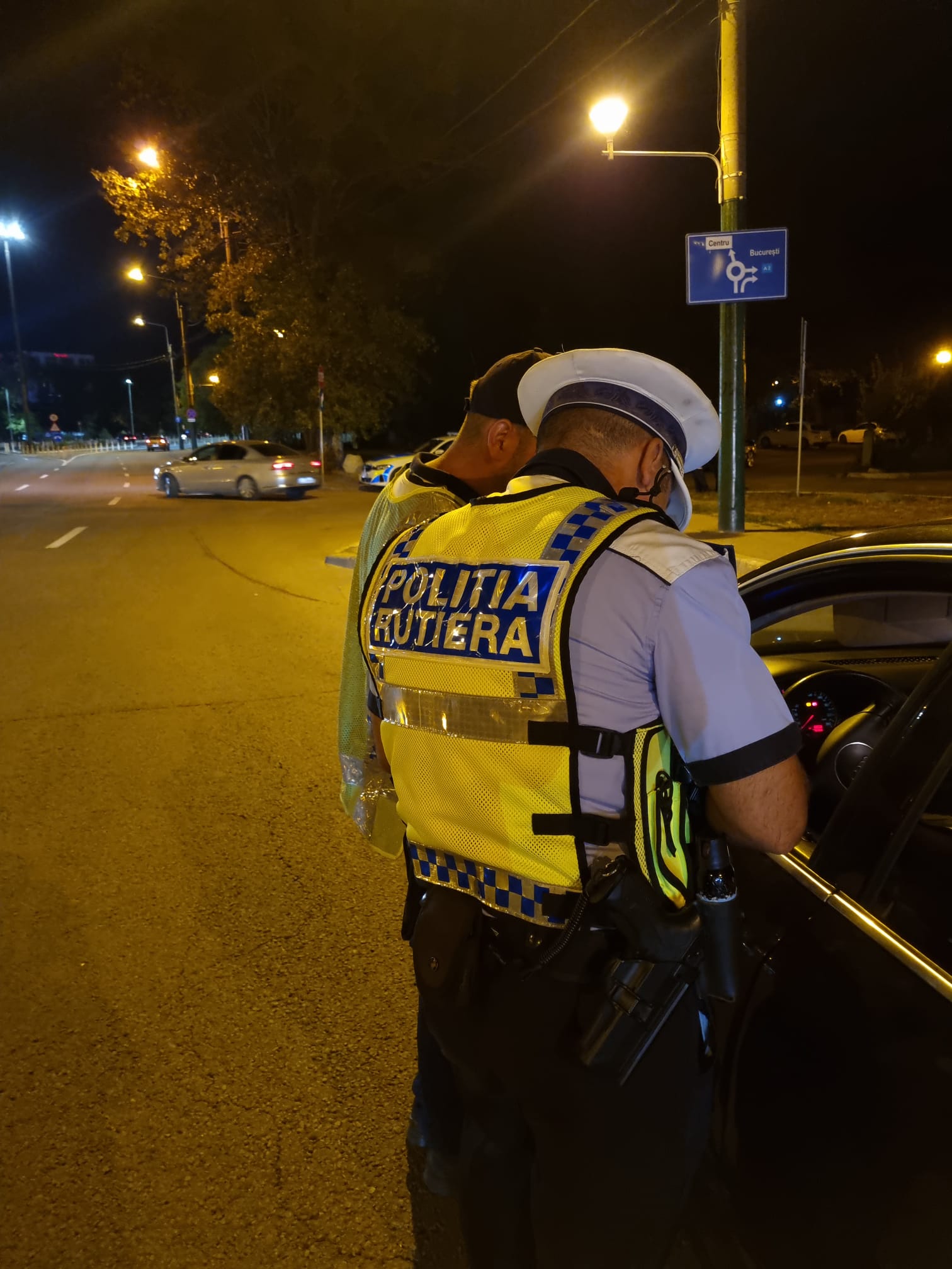 Un şofer posibil drogat, oprit de poliţişti în apropierea comunei Agigea
