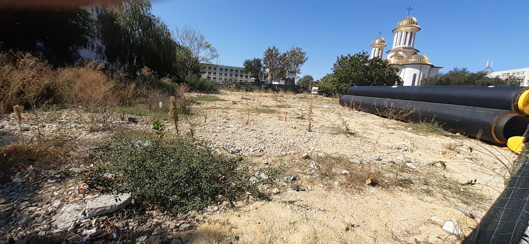 AUDIO/FOTO: Ce se întâmplă cu spaţiul unde a fost demolat bazarul Ștefăniță Vodă
