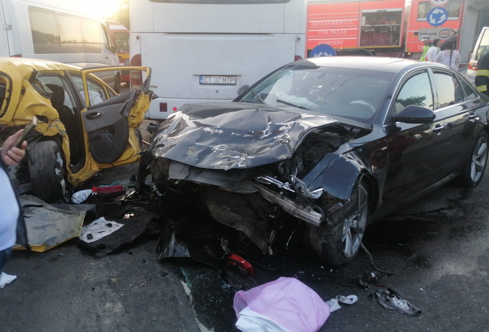 CONSTANȚA: Șoferul vinovat de producerea accidentului de ieri, de pe bulevardul I. C. Brătianu, a fost arestat preventiv