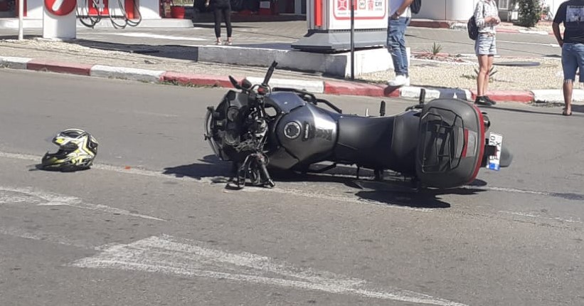 CONSTANȚA: Accident rutier pe strada Theodor Burada. O motocicletă a fost implicată
