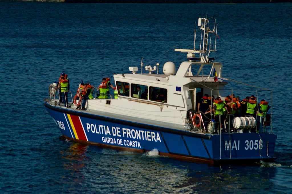 TULCEA: Cei doi turiști din barca eșuată pe malul ucrainean al brațului Chilia au ajuns pe teritoriul românesc