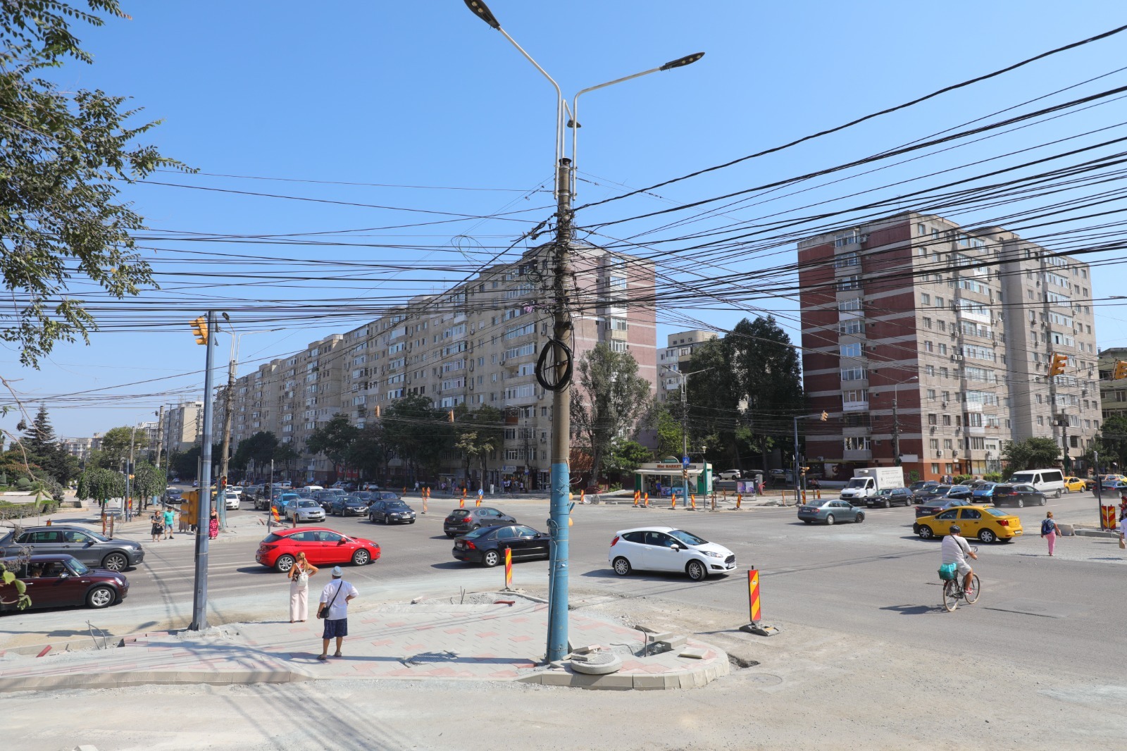 CONSTANȚA: Lucrări de asfaltare și restricții, astăzi, pe bulevardul Alexandru Lăpușneanu