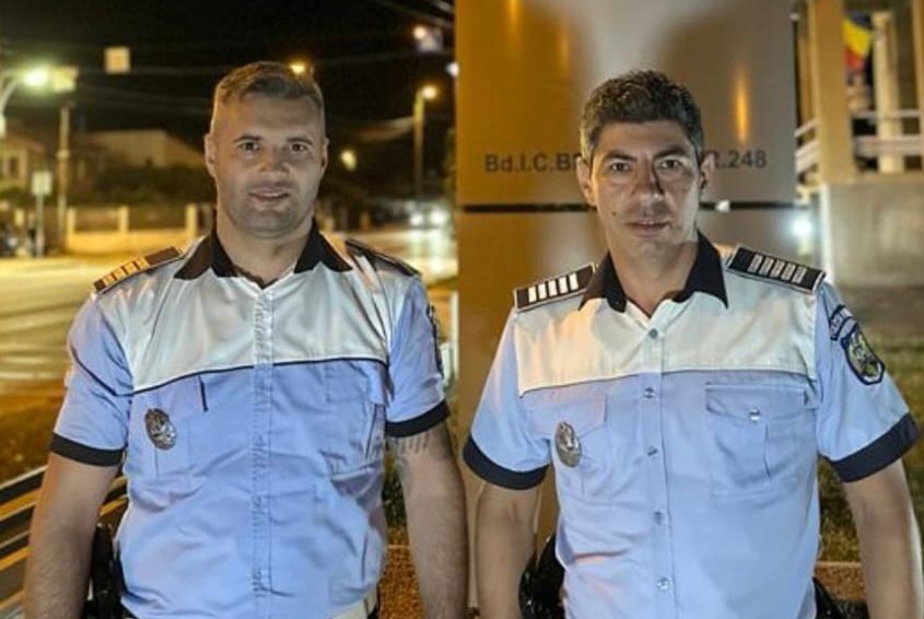 CONSTANȚA: Cine sunt polițiștii care l-au urmărit ieri pe șoferul care a furat o mașină și a gonit pe străzile municipiului