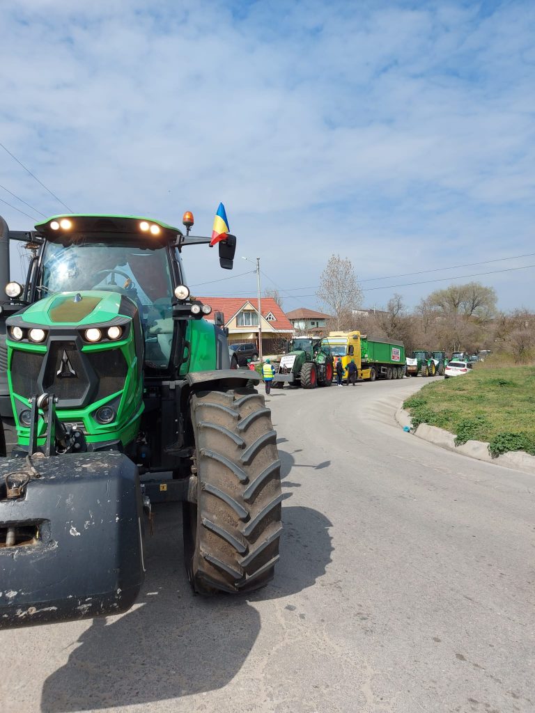 REPORTAJ | Fermierii amenință cu proteste, dacă interdicția importurilor de produse scutite de taxe din Ucraina nu va fi prelungită
