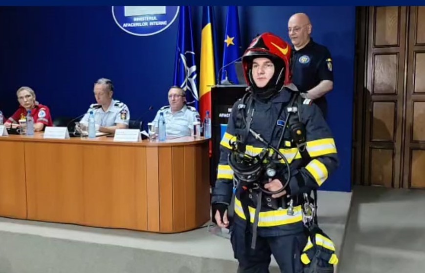 Raed Arafat a prezentat concluziile preliminare ale intervenţiei la exploziile de la staţia GPL din Crevedia