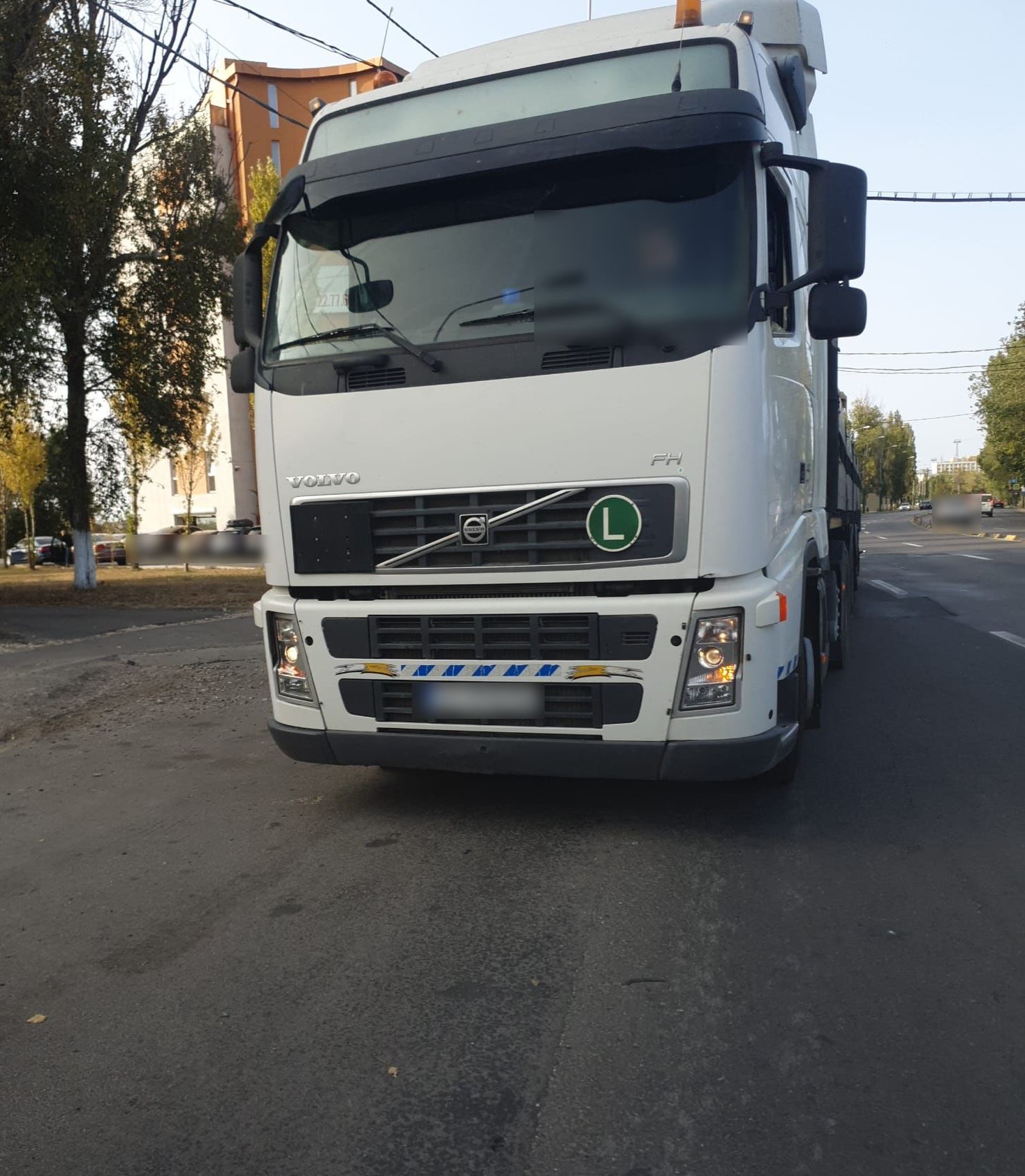 CONSTANȚA: Sancțiuni aplicate pentru lipsa autorizației de folosire a tramei stradale și a avizului de traseu