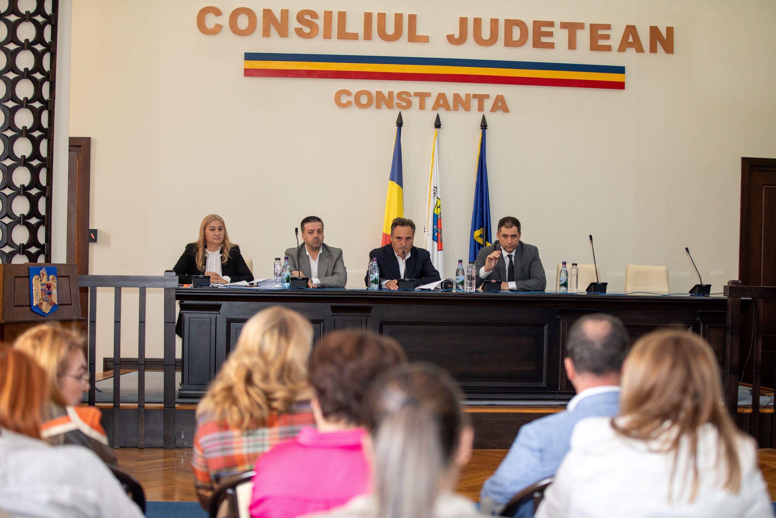 CONSTANŢA: Consilierii judeţeni s-au întrunit în şedinţă ordinară. Au avut de dezbătut 22 de proiecte