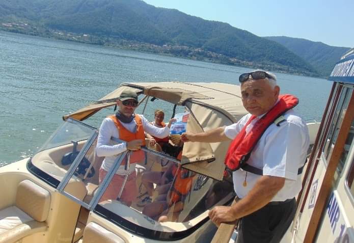 Autoritatea Navală Română a verificat peste 700 de ambarcaţiuni în cadrul campaniei “SOS! Vesta de salvare salvează vieți”