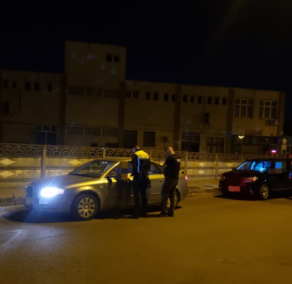 Judeţul CONSTANŢA: Un bărbat, cu permisul suspendat, a produs un accident rutier. În maşină erau şi substanţe cu efecte psihoactive