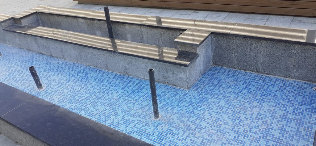 banca Stefan cel Mare - foto - Adrian Bancila