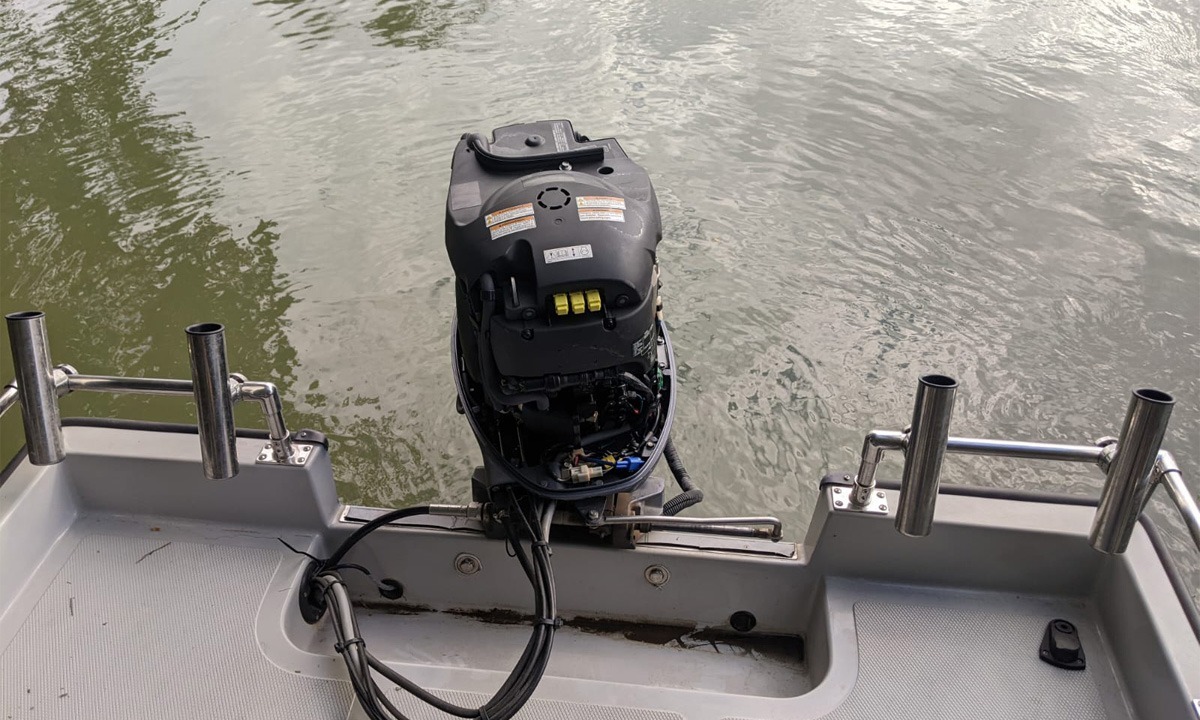 Motoare de barcă, indisponibilizate de Garda de Coastă. Acestea figurau în bazele de date din Suedia